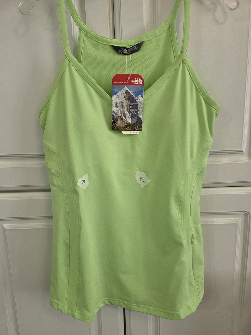 The North Face Women’s Light Green Spaghetti-Strap Active Tank Size Large NWT